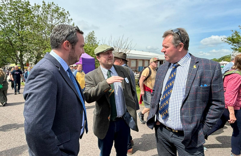 Simon and Farming Minister